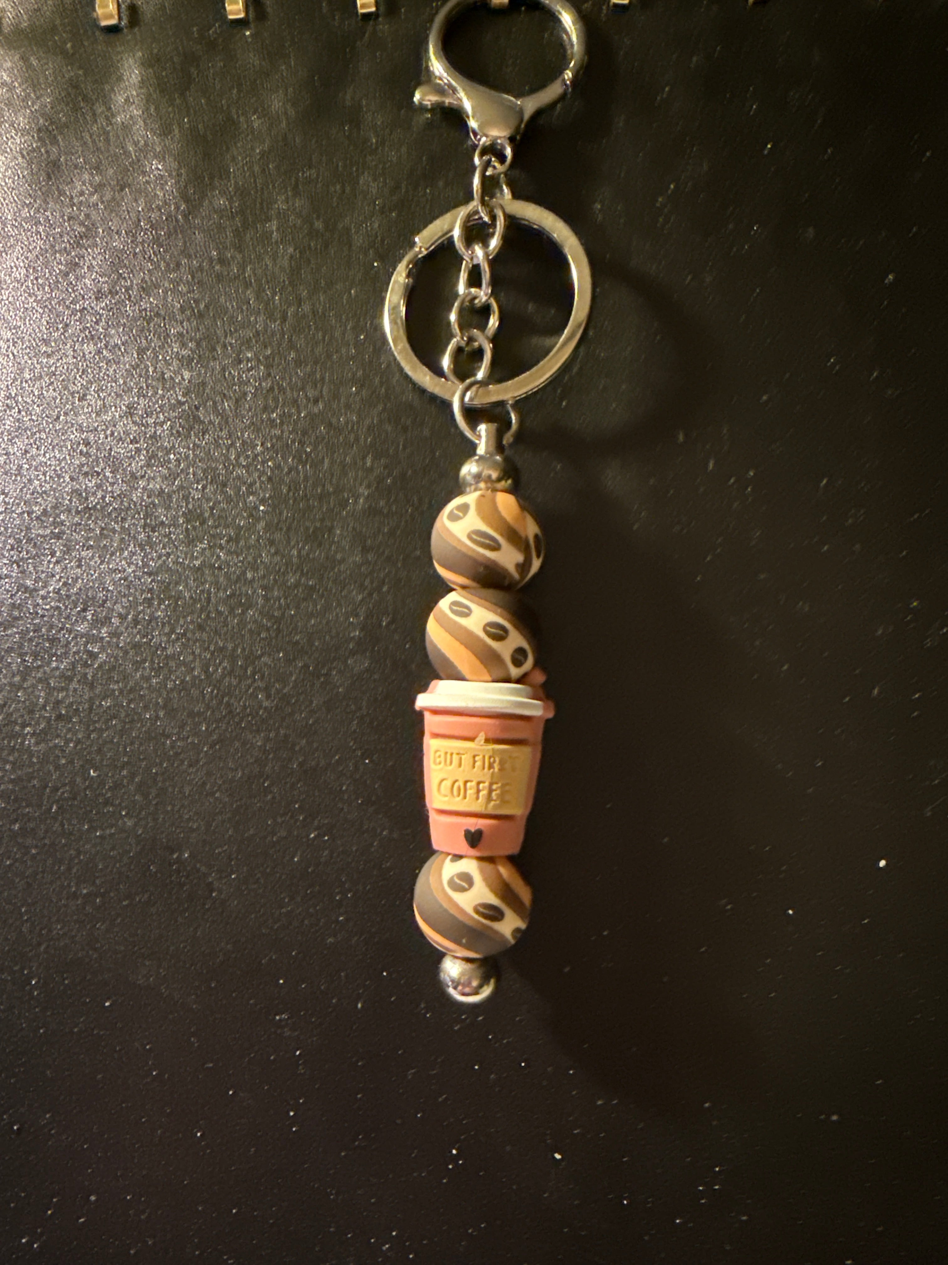 Coffee cup beaded keychain. 001